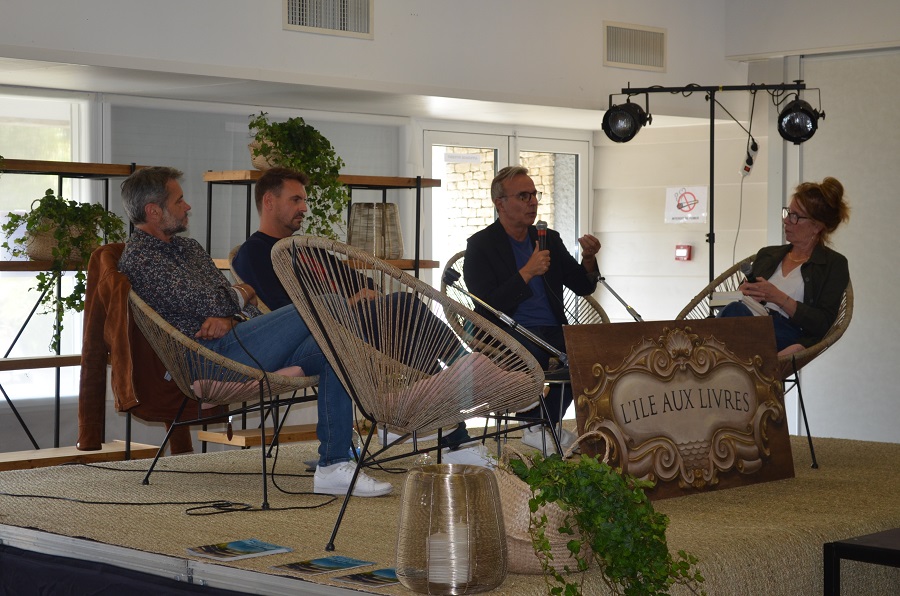 Table_ronde_FranckBouysse_OlivierDorchamps_PhilippeBesson_PaulineLericheRouard